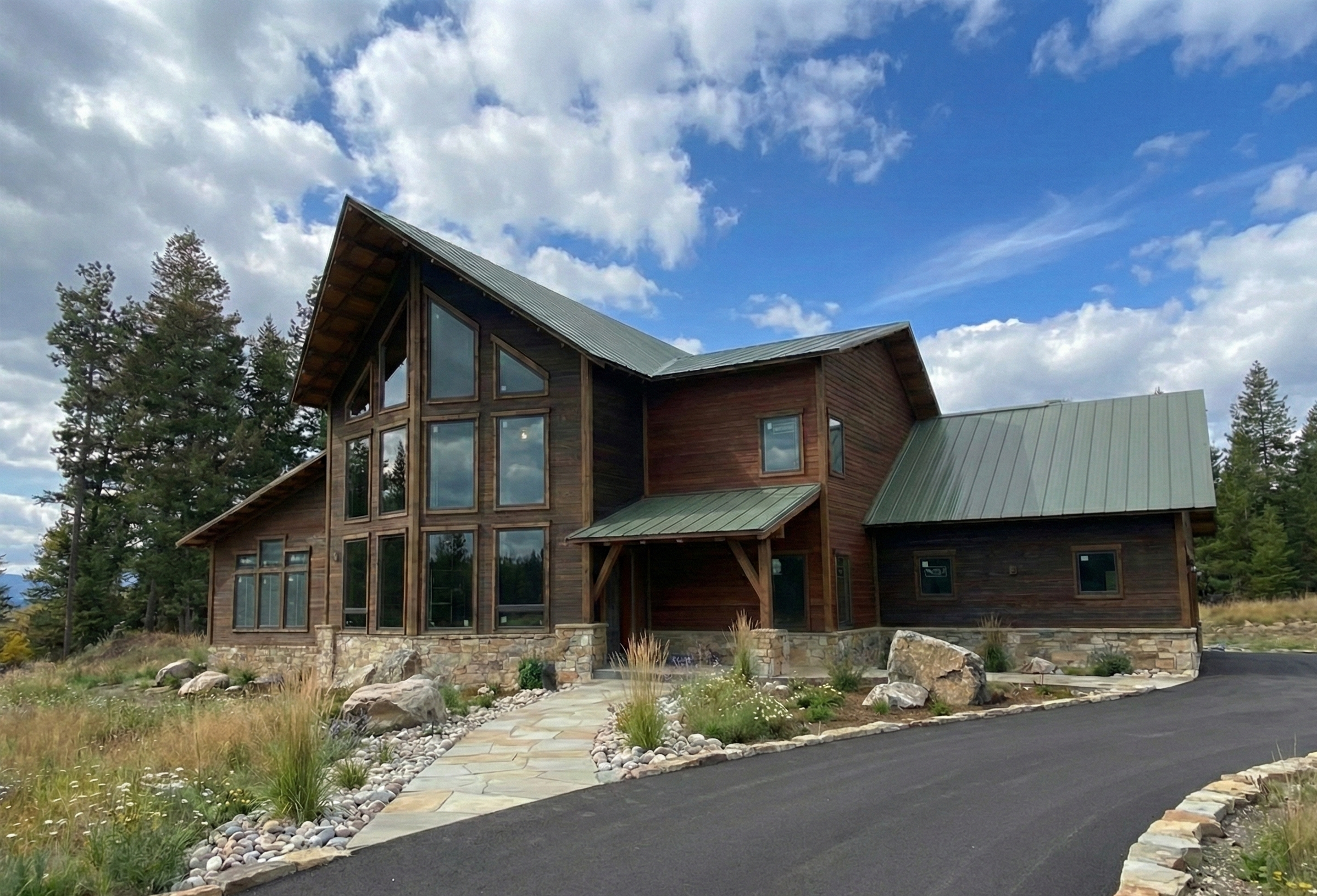 Modern Mountain Residence photo 2